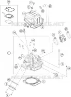 CYLINDER HEAD 
